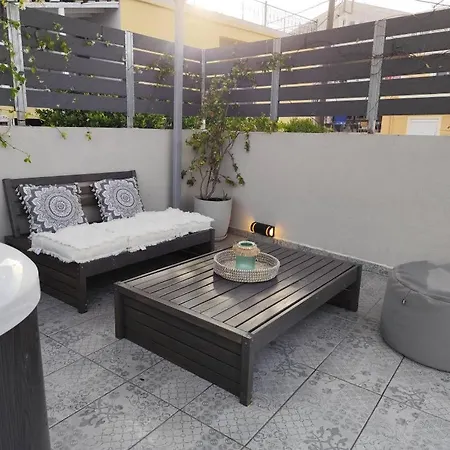 Magnolia City-jacuzzi Argostolion