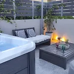 Brand New Magnolia City-jacuzzi Villa