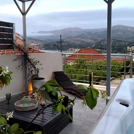 Villa Private Magnolia City-jacuzzi *